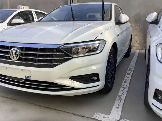 2021款大众速腾实车到店,极地白很大气,配智慧导航 智联控车