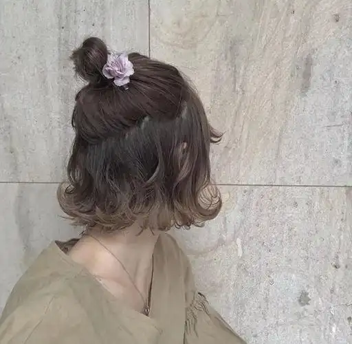 短发怎么扎简单好看时尚又显甜美短扎发发型