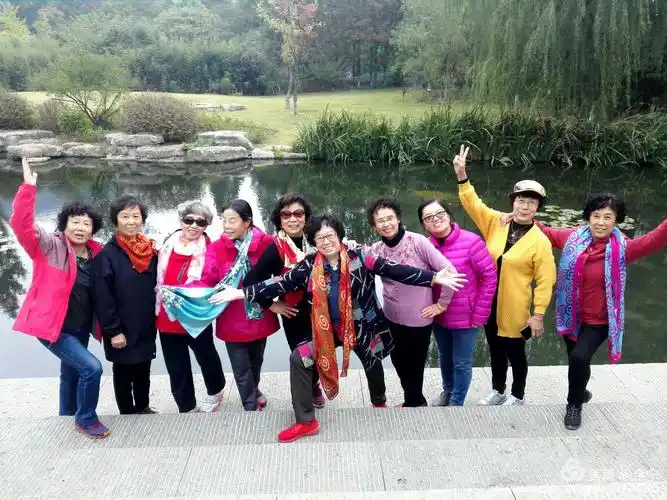 愉快之旅~湖北旅游集体合影