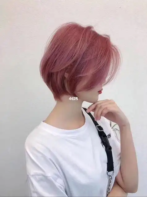 nihdff2024-03-2970#发型#短发#棕色做团购怎么取微信群名称(取个团购