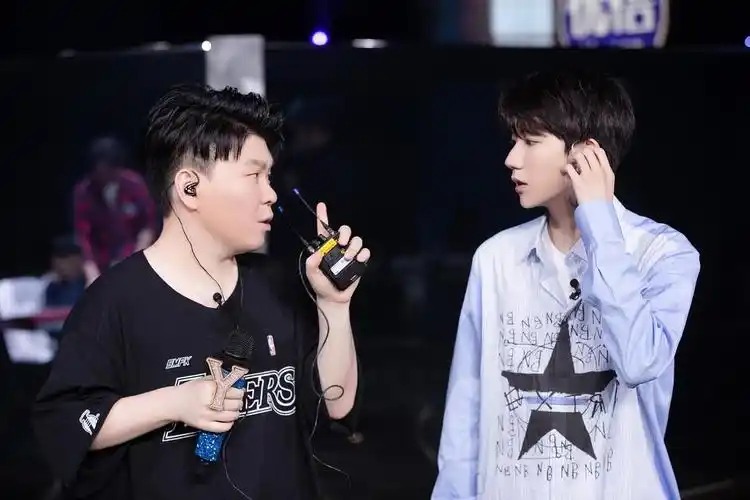 有人看我们的歌第二季吗王源和常石磊这首我我