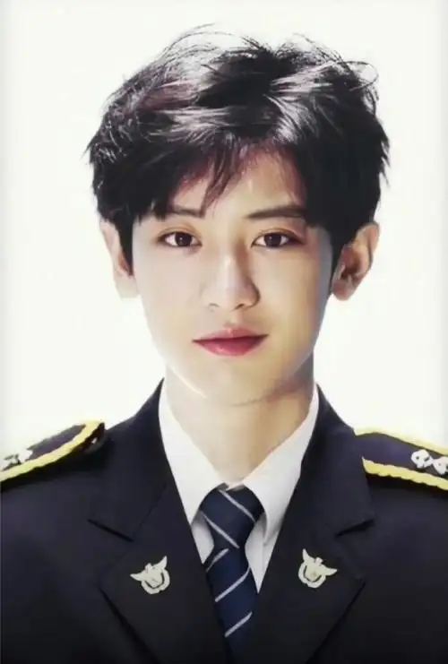 朴灿烈##朴灿烈证件照##朴灿烈人美心善##朴灿烈照片