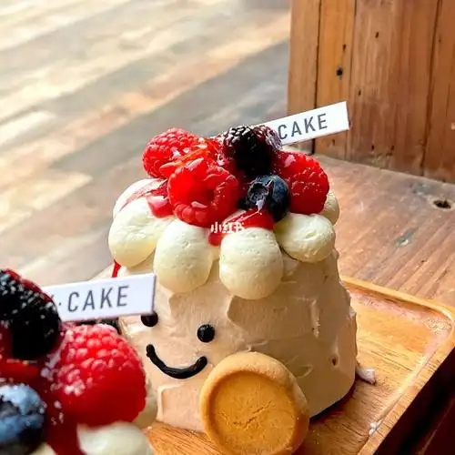 可爱爆炸的下午茶甜品jellycat莓莓