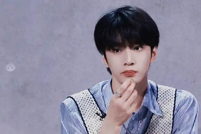 长沙关于宝宝脸和直角肩@时代少年团-刘耀文#刘耀文樱桃小丸子同款