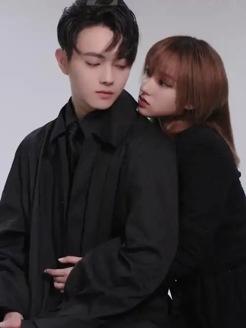 今天份的时尚芭莎男女主双人