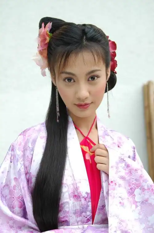 图文:《小鱼儿与花无缺》纯情杨雪变脸江玉燕(2)