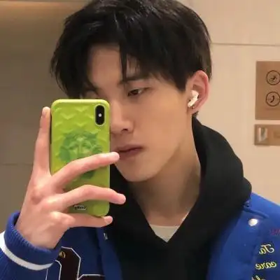 2021正面帅哥头像,来治愈你受伤的心-男生头像