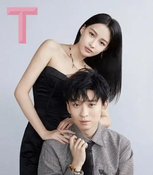 孙怡再晒与董子健同款搭背动作庆祝三周年纪念日甜蜜放闪