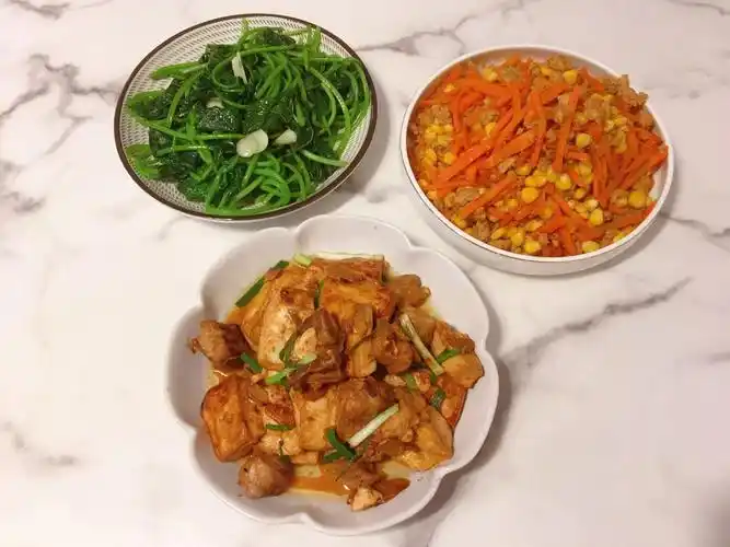 晒晒一家三口的一周晚餐,简单的家常菜却百吃不厌,美味又实惠!