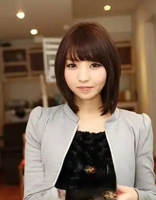 女生时尚长波波头直发发型图片