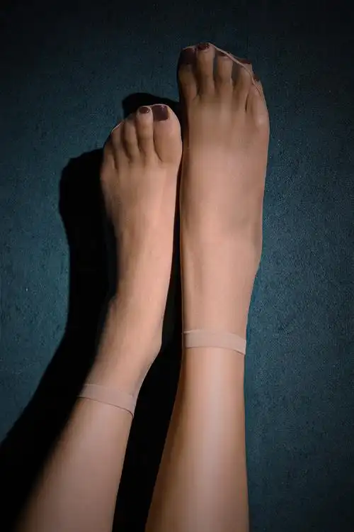 丝滑隐形0d肉丝袜女短超薄春秋款肉色脚尖透明中筒空姐灰薄款袜子