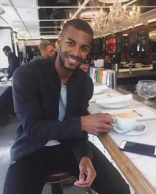 超帅黑人小哥dariuswilliams