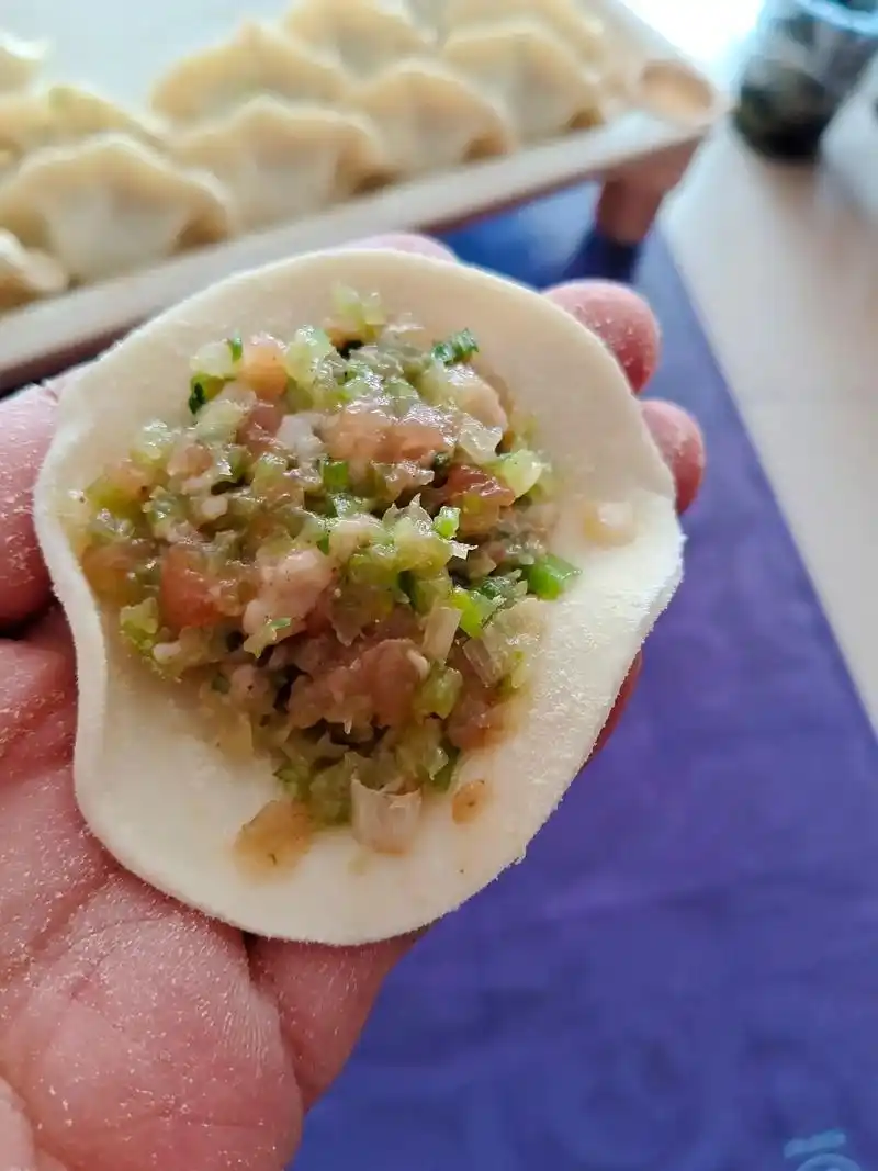 今天特别推出手工芹菜大肉馅饺子有想吃的吗