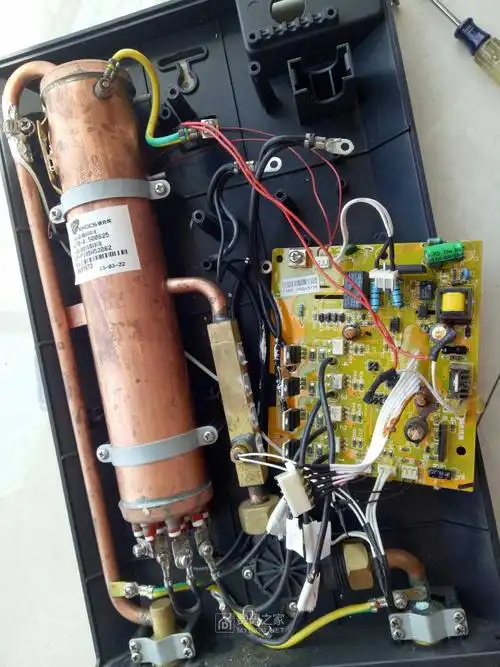 诺克司即热式电热水器拆解