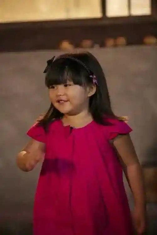 去哪儿星二代近照曝光引争议,最后一位难以辨认》_节目_运动_王诗龄