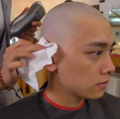 【图】光头才能检验真男神 小鲜肉李易峰光头照片被翻出