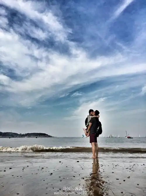 41cm最萌身高差情侣,又双叒叕发狗粮啦!