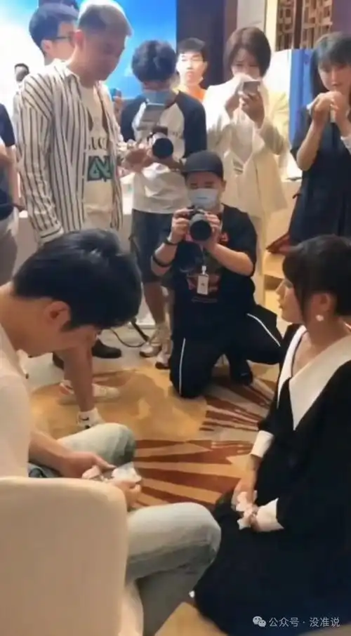 财产分割陈静莹专场曝天佑毒液一切我都知道下跪辛巴照片曝光哇哇哭