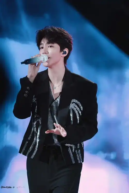 只为王俊凯#王俊凯超话240425-240521每日打包 高清共124p【链接:网页