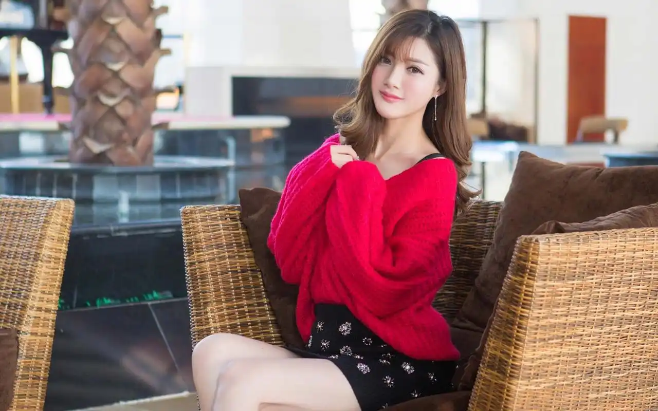 养眼美女桌面宽屏高清壁纸图片下载