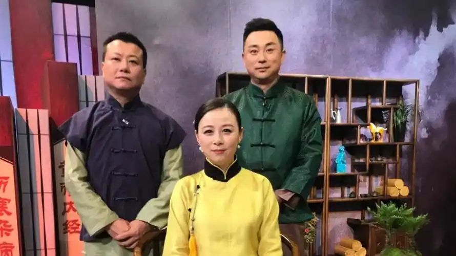 听"赤脚医生"周瑾说 《36.7℃》的这些年