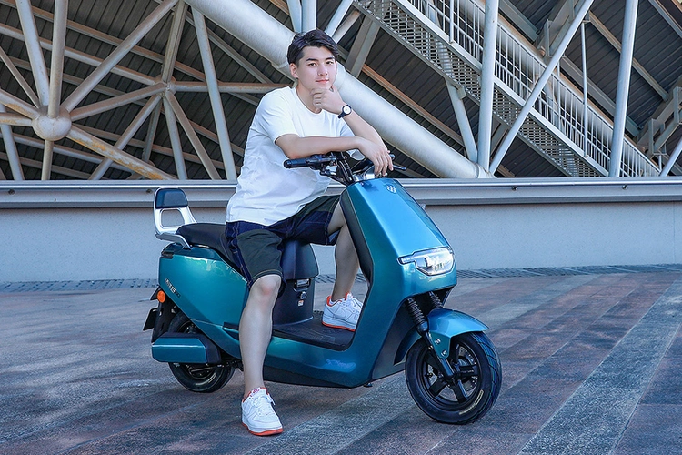 绿源电动车s50图片