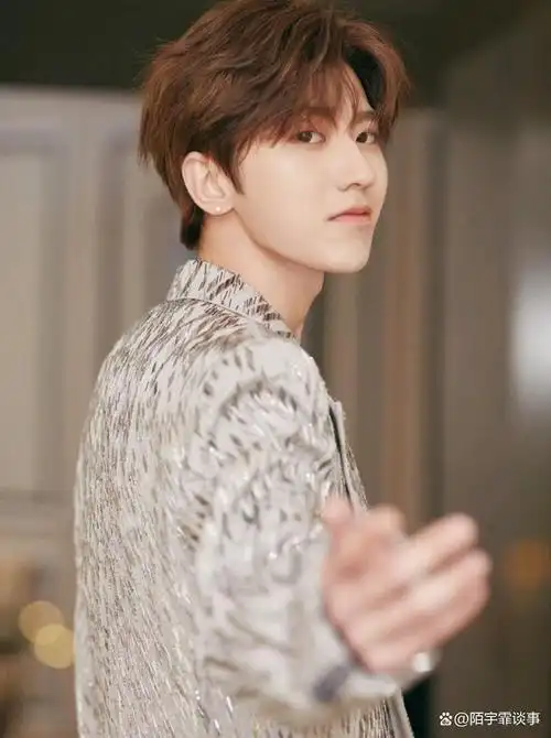 称是蔡徐坤前女友的网友爆料称,蔡徐坤在2021年5月与她发生一夜情