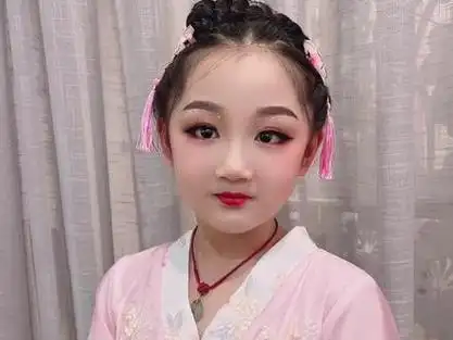 妆容造型#古装造型 #儿童舞台妆@美绮美妆美绮美妆00:2799#古筝演出