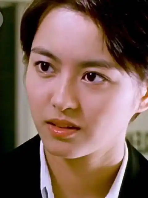 年轻时候的梁咏琪有多美,她的眼睛好像小星星哦,会说话呢