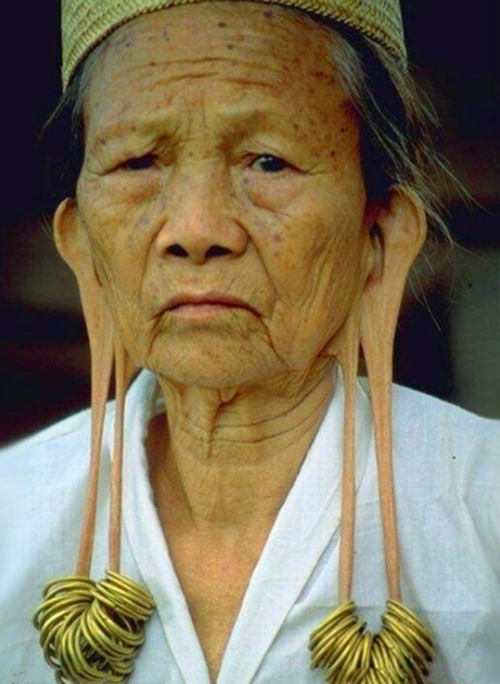 耳垂大的人会更长寿?这有科学依据吗?看专家怎么说