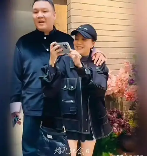 "不过,在比赛的过程中,李嘉格开始对自己的能力产生了质疑.