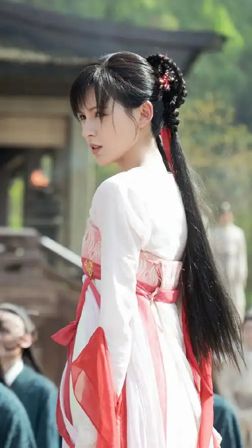 琉璃美人煞褚玲珑张予曦