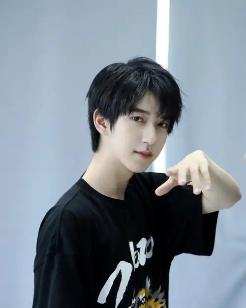 fire】【贺峻霖夏日少年派】——通透,干净,笑容