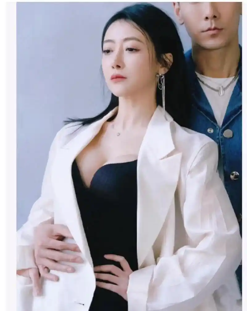 我一直分不清陈紫函和李小冉[捂脸][捂脸]