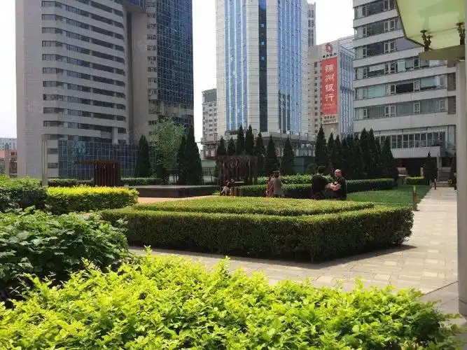 高楼层一室一厅看海~居住办公都可以,大连中山人民路时代广场写字间