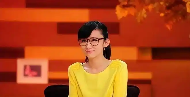 上海主持人贝倩妮也是优秀配音员外公是引路人女儿已经10岁