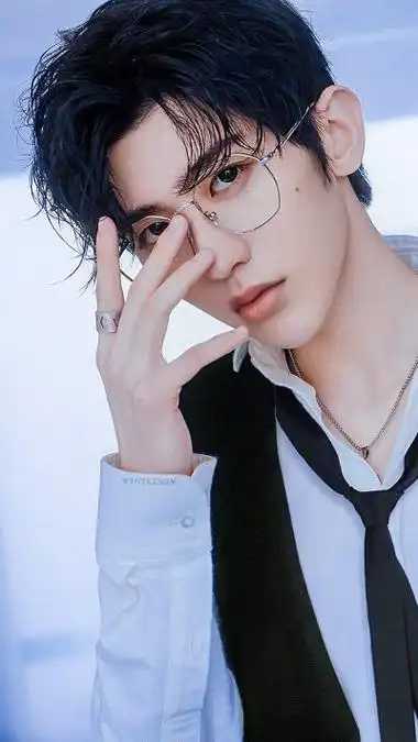 葵葵1蔡徐坤壁纸发布到默认专辑桃奈葵葵1蔡徐坤壁纸发布到蔡徐坤头像