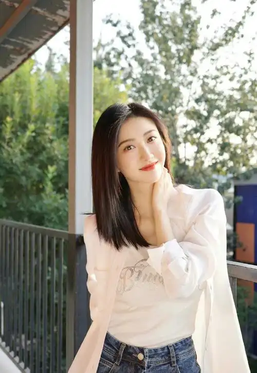 景甜好像变了##景甜女大#怎么回事,怎么感觉景甜变了一个人,越涝浇