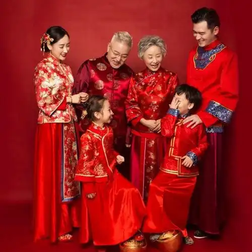 全家福衣服2022影楼摄影服饰儿童全家福服装子装家庭装民国复古风旗袍