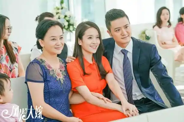 比如小夫妻宁致远和小得的知足常乐,暴发户千金女王露露和凤凰男隋然