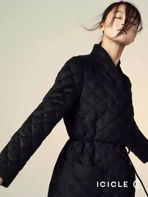 个性设计师女装品牌icicle芝禾入驻长沙友谊商店