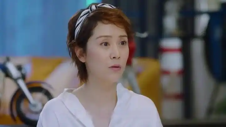 何赛飞明星资料大全-何赛飞动态_何赛飞电视剧电影-爱奇艺泡泡