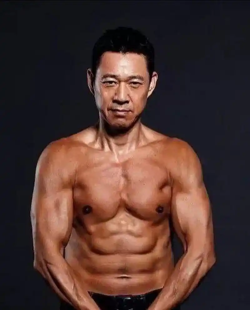 王宝强重回巅峰肌肉男!