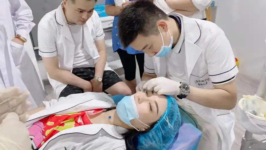 连云港哪家微整形学校靠谱