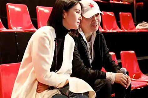 谭维维崔健强强联合 《中国之星》摇滚先锋组合