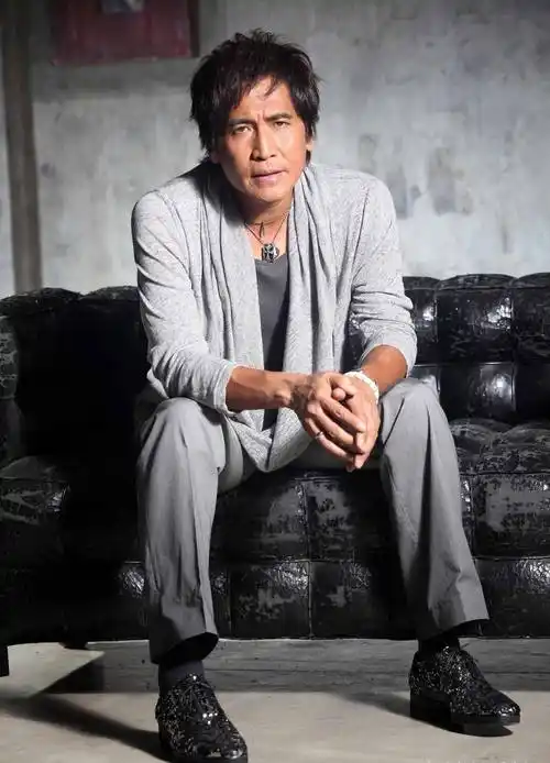 61岁齐秦近况曝光!