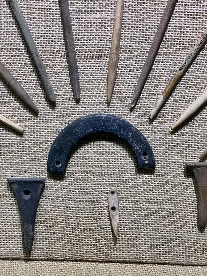 半坡遗址博物馆.仰韶文化玉器相对比较少#仰韶文化玉器#史前玉 - 抖音