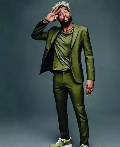 型男秋季首选年度超火的墨绿色系5种穿搭提案