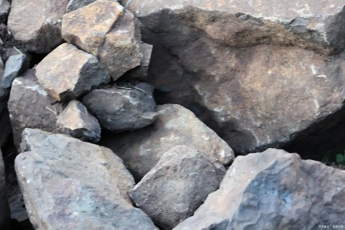 淡季不淡 "疯狂的石头"上涨60%