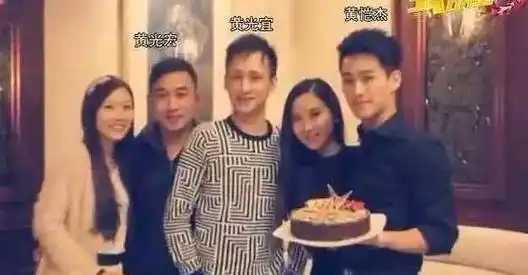 原创66岁的赵雅芝其实有三个儿子妈妈和爸爸不一样的